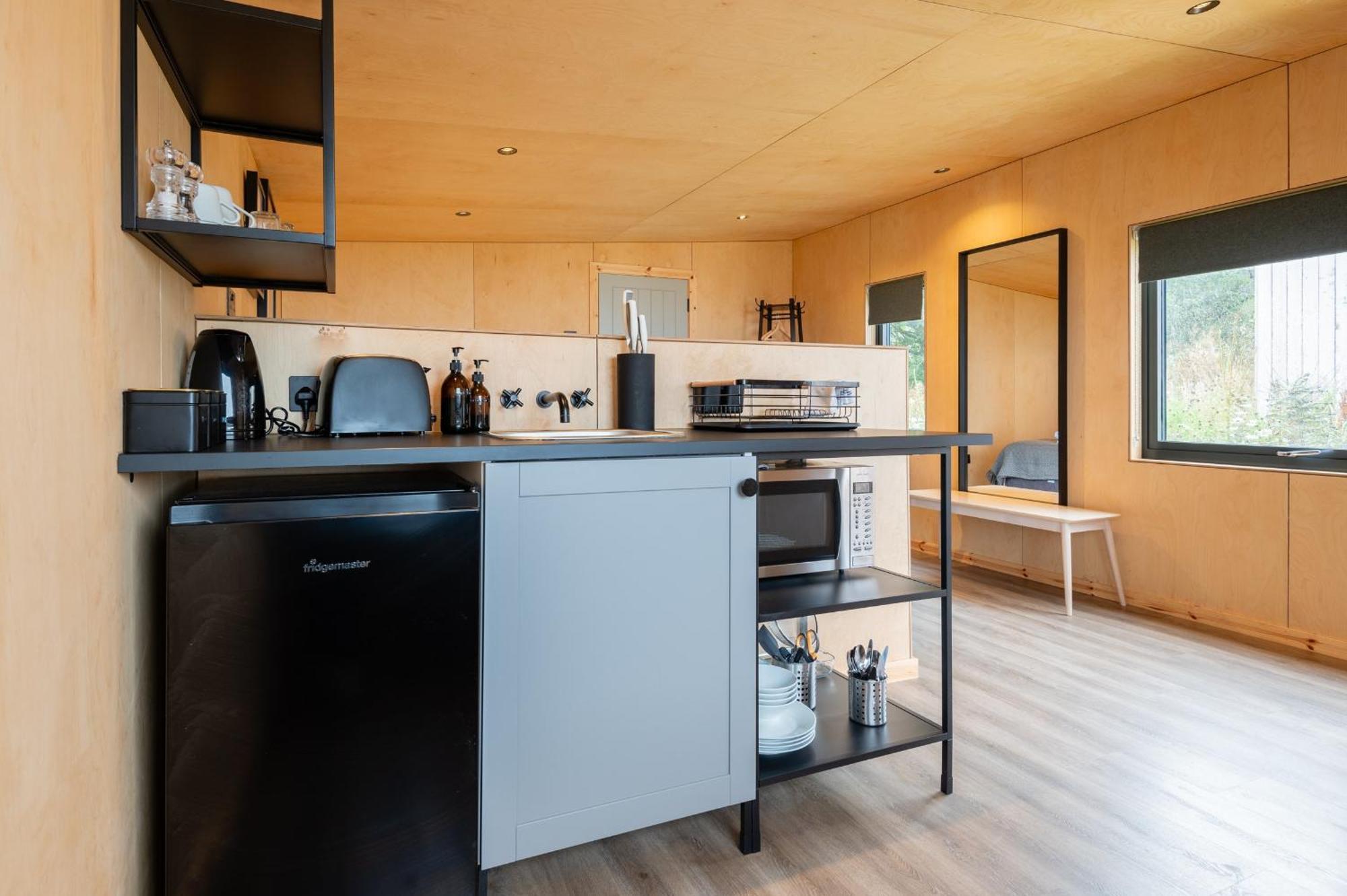 Rustic Cabins, Sea Views From Rewilded Farm With Highland Cows St Andrews Exterior foto